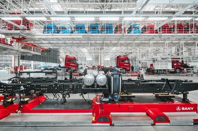 卡車(chē)行業(yè)&ldquo;新英雄&rdquo;的誕生:8月1日中國(guó)3000萬(wàn)卡友將見(jiàn)證什么?