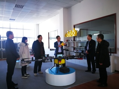 物電學院教工二支部 “黨員博士服務團”深入企業一線，以科技咨詢服務賦能產業升級